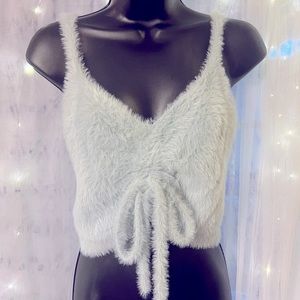 ✨ Fuzzy crop tank M